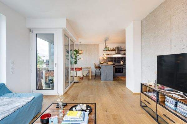 Wohnzimmer mit Essbereich