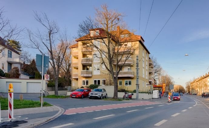 Frei werdende 1,5-Zimmer-Wohnung mit Balkon und Garage