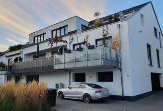 1-PHOTO-2022-10-12-18-10-33