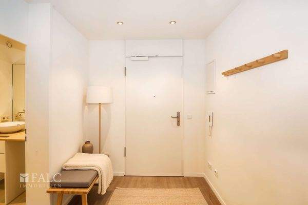 Flur - (KI Home Staging)