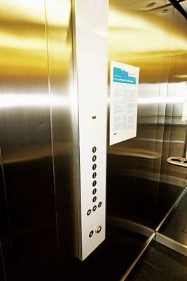 Aufzug innen