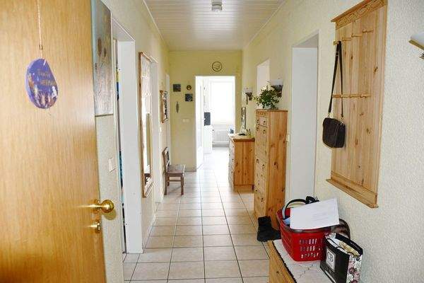 16 OG - WHG4 - Flur.JPG