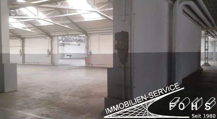 Halle  4.000,5 m² teilbar innen 3 