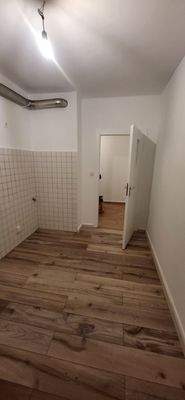 APO 3OGli  Küche.jpg