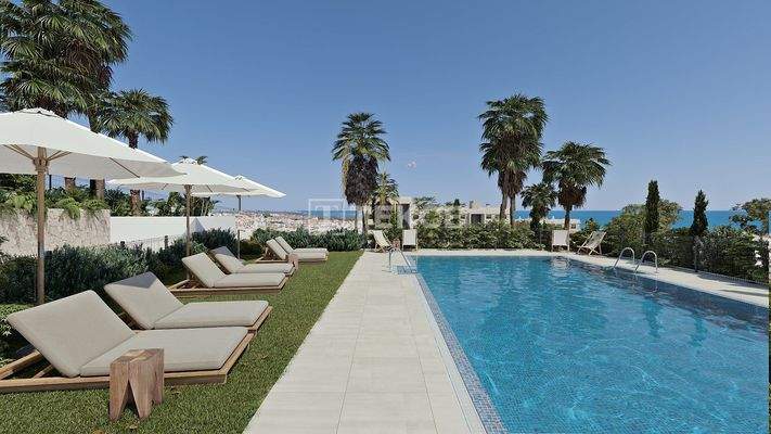 Exclusive Apartments with Communal Pool and Gym in Estepona