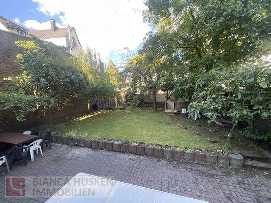 Freisitz, Gartenfläche