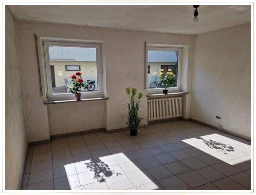 Geräumiges Schlafzimmer