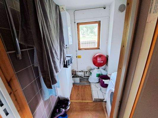 Heizungsraum im ersten Stock.jpg