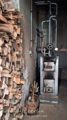 Im Wohnhaus braucht es noch ein(e) Heizer(in).jpg