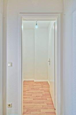 Abstellkammer / Begehbarer Kleiderschrank