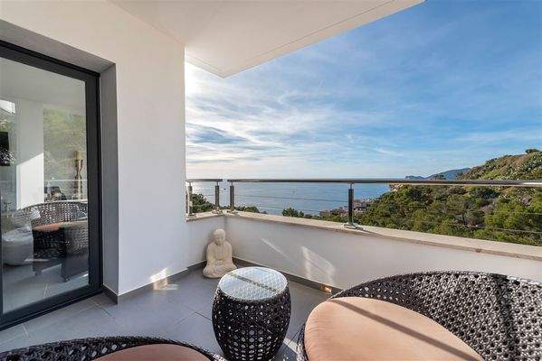 Loggia mit Meerblick