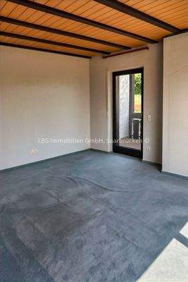 Essbereich-Ausgang Seitenbalkon