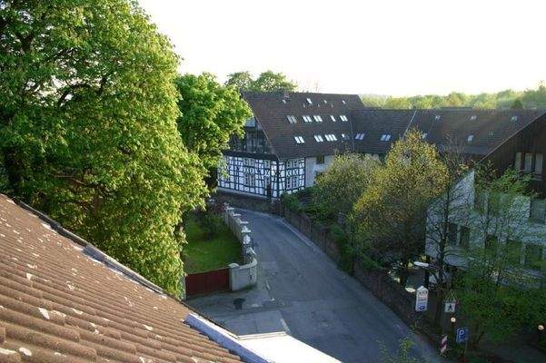 Blick aus dem Giebelfenster