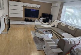 ceaa902f-3165-4c6d-bc38-35be62301272