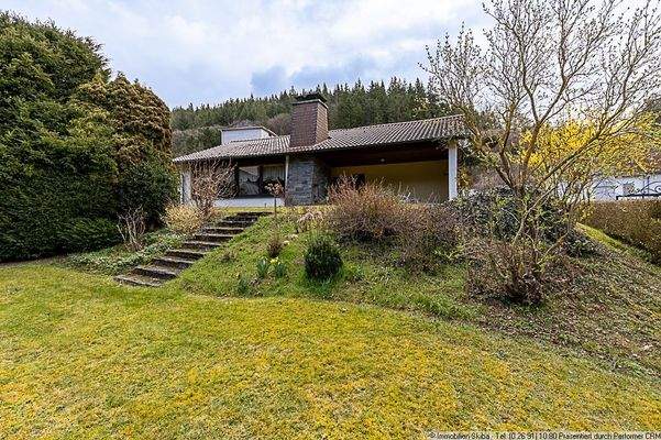 Garten hinter dem Haus