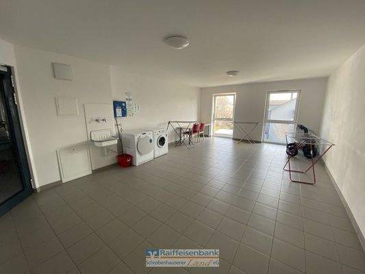 Gemeinschaftswaschplatz im 2. OG