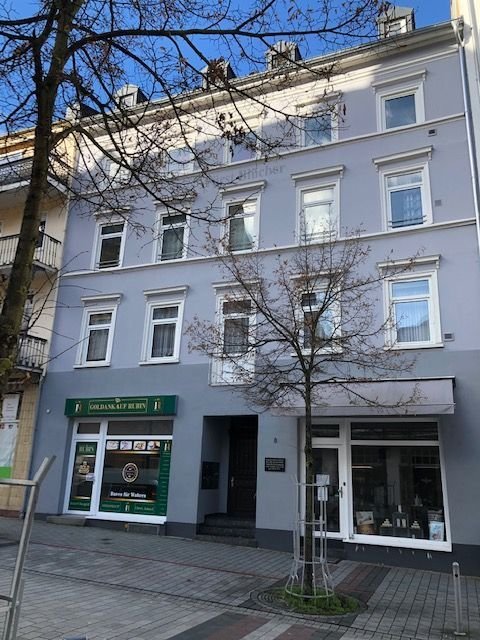 GroÃzÃ¼gige Wohnung im Kurviertel