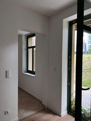 Blick in Küche Terrasse.JPG