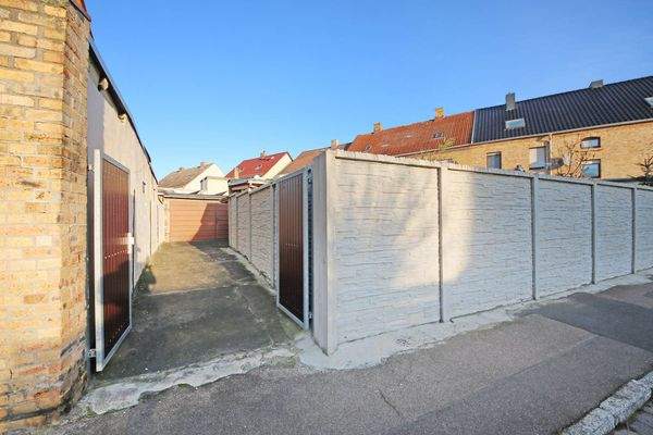 Zufahrt zum Grundstück