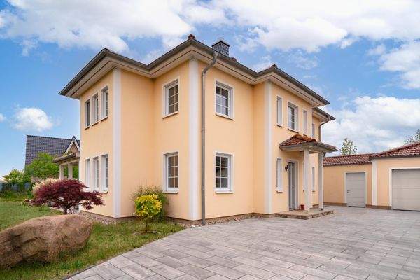 Außenansicht Eingangsbereich