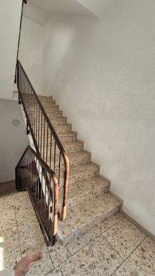 Treppe zum Nebenraum