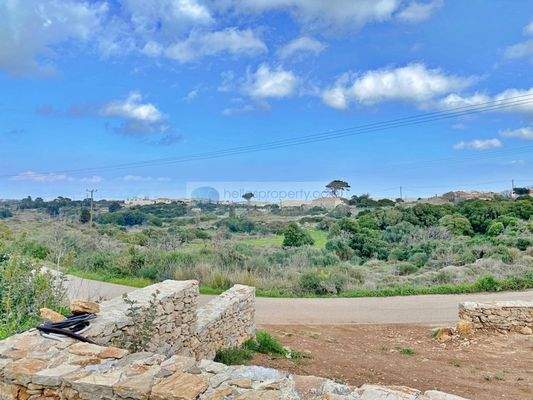 img_e8115bf4-ae9d-4426-9ff7-affc1f23eaa1