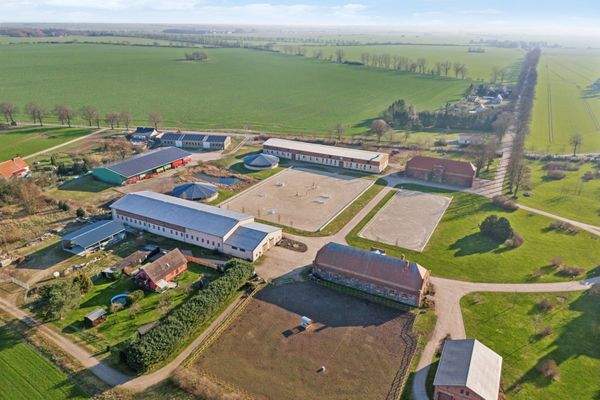 Drohnenaufnahme vom Gesamtobjekt