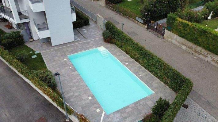 dji_fly_20250901_165206_745_1756738501360_photo_op