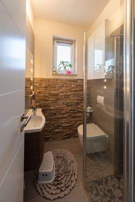 Gästebad mit Dusche