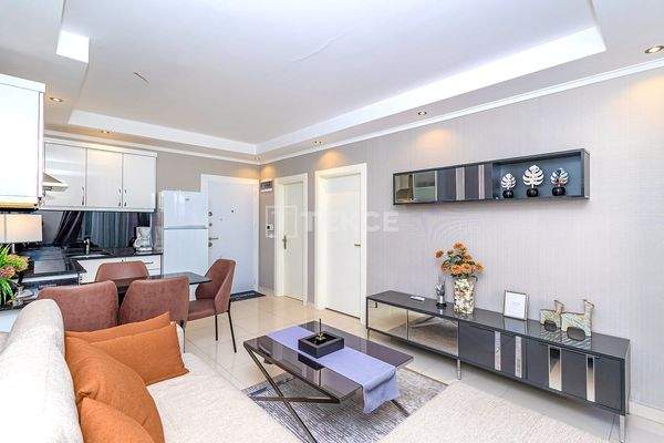 Turnkey Apartment in a Complex Close to the Sea in Alanya Antalya