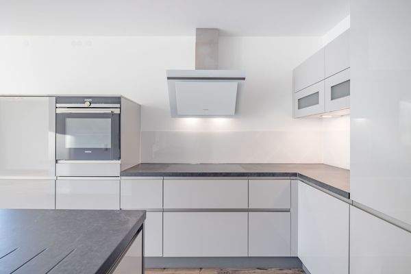 06 Küchen Zenral Kochbereich.jpg