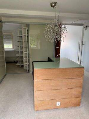 Ankleide- und Schuhschrank