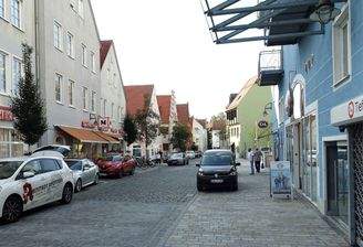 Straßenansicht (Referenz).jpg