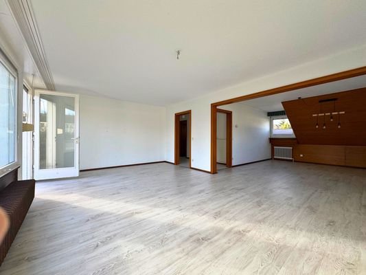 Großes Eckzimmer (OG)