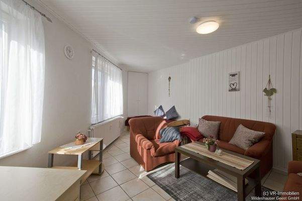 Wohn- und Schlafzimmer