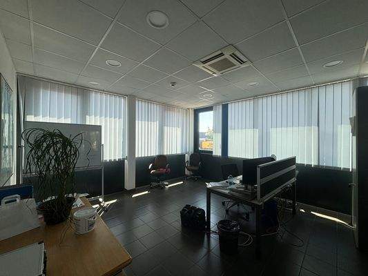 Einzelbüro OG