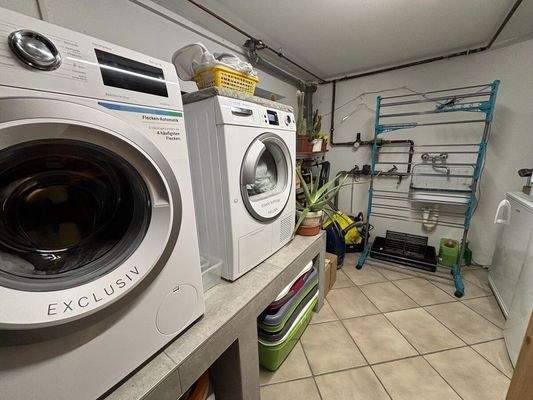 Wasch- und Anschlusskeller