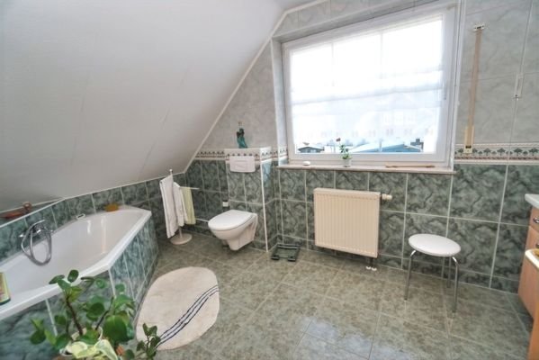 Bad und WC DG