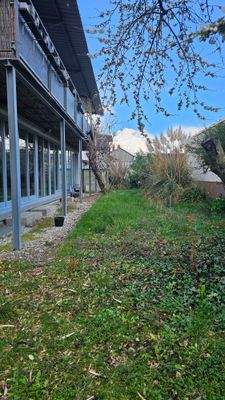 Teilansicht Garten (2).jpg