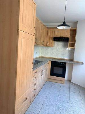 Musterfoto Wohnung darunter