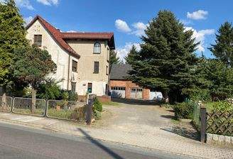 Grundstückseinfahrt