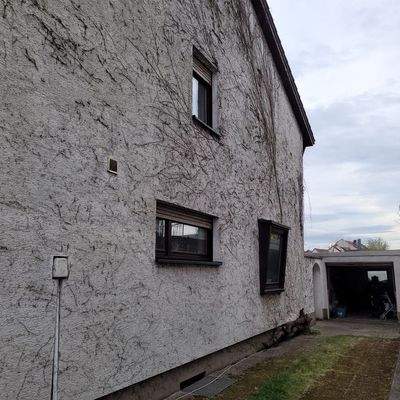 HAUS SEITENASICHT- WEST - G-ZUFAHRT.jpg