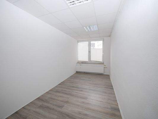 Büro 4