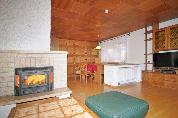 Wohnzimmer Kaminecke EG