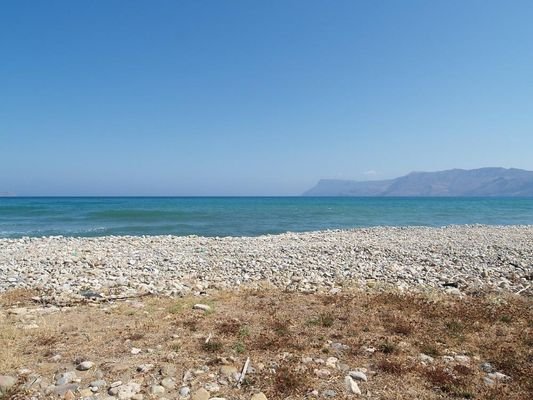 Kreta, Kissamos: Großes Grundstück direkt am Meer 