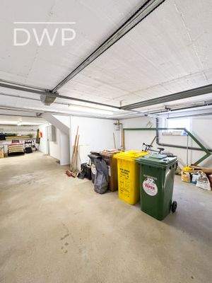Doppelgarage im UG