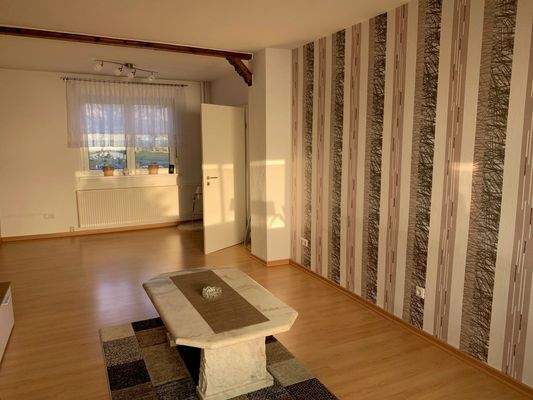 Wohnzimmer mit Abendsonne