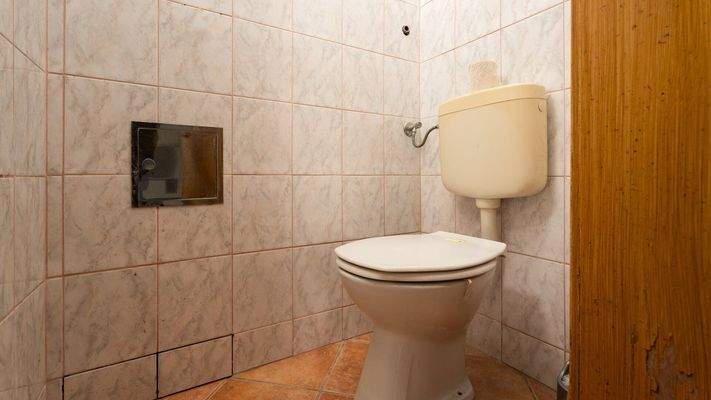 WC Erdgeschoss Einheit 1