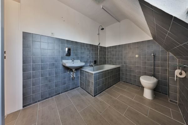 Badezimmer  OG