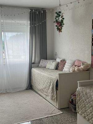 Kinderzimmer/Arbeitszimmer